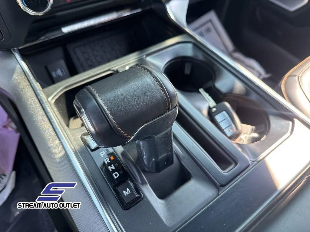 Used 2023 Black Ford Platinum image 23