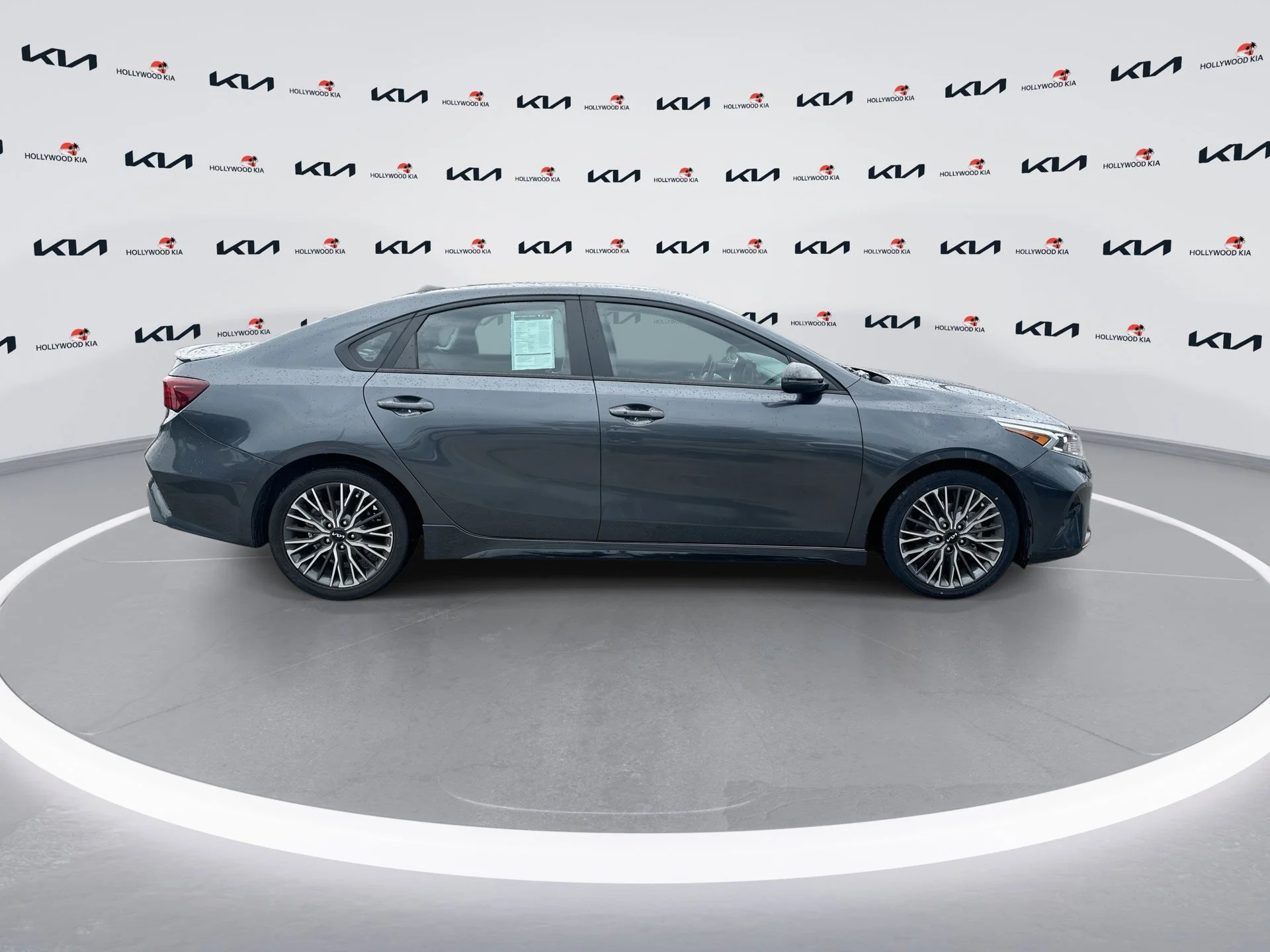 Certified Used 2024 Gravity Gray Kia GT-Line image 9