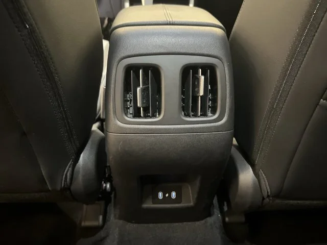 2025 Hyundai Santa Cruz SEL - Photo 19