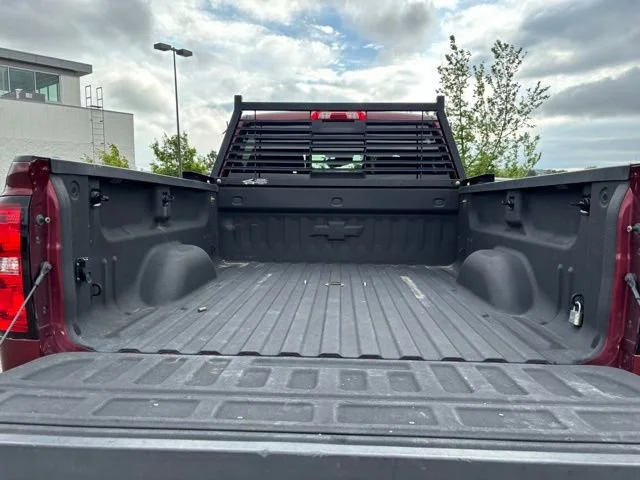 Used 2017 BUTTE RED METALLIC Chevrolet High Country image 20