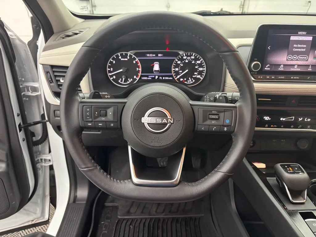 Used 2024 White Nissan SV image 19