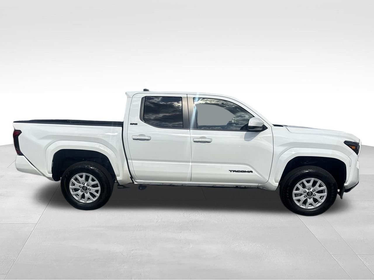 Certified Used 2025 White Toyota SR5 image 4