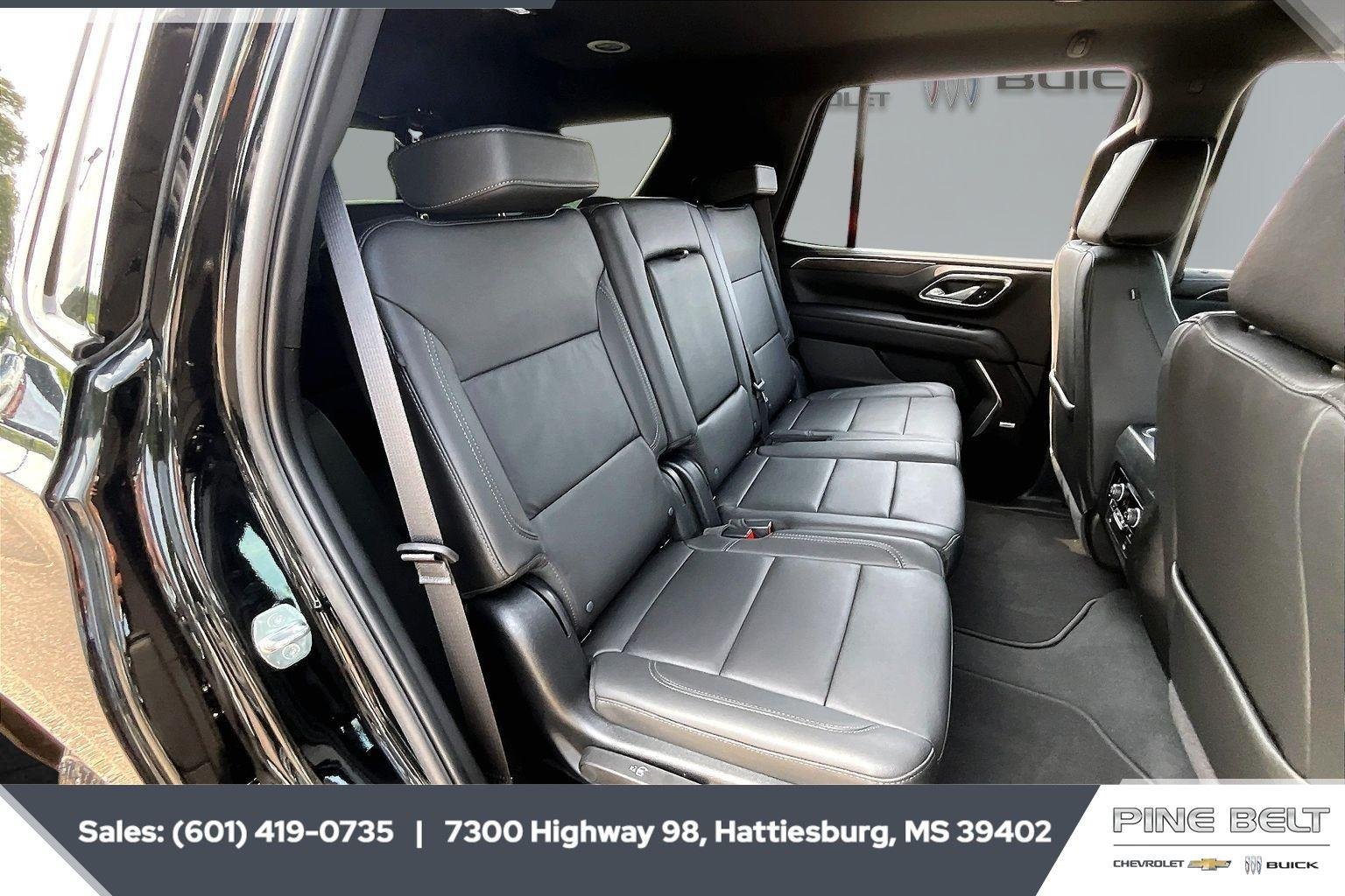 Used 2024 Black Chevrolet Z71 image 20