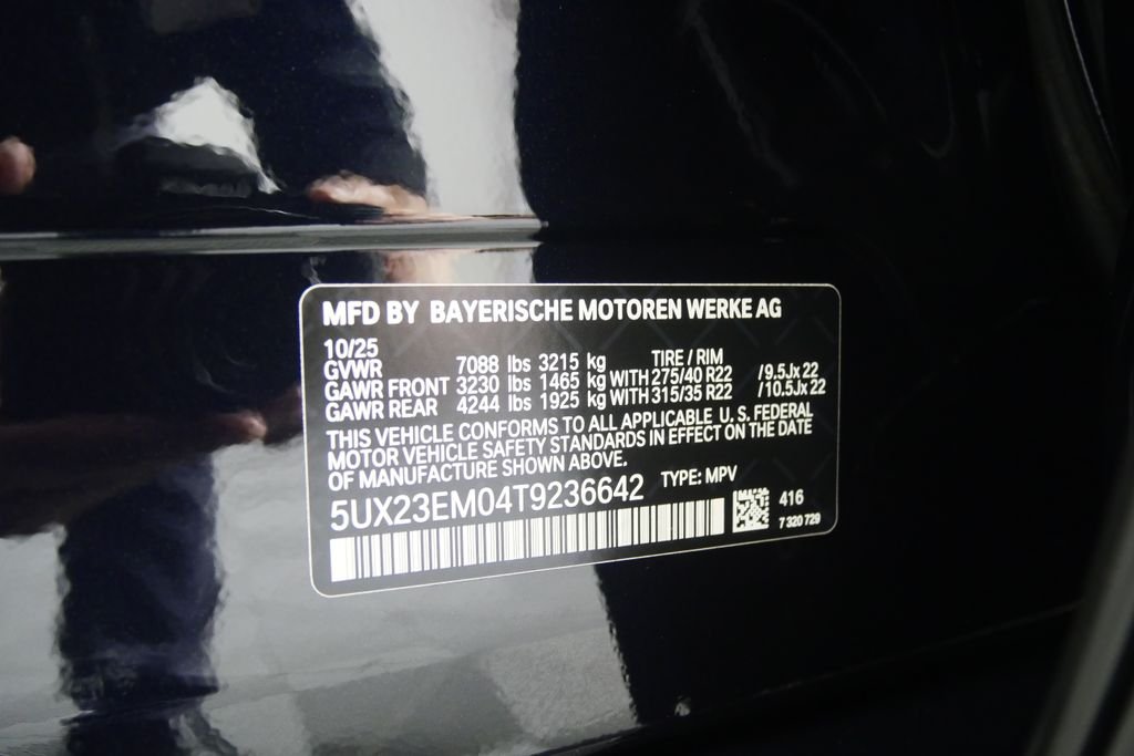Used 2026 Carbon Black Metallic BMW xDrive40i image 29