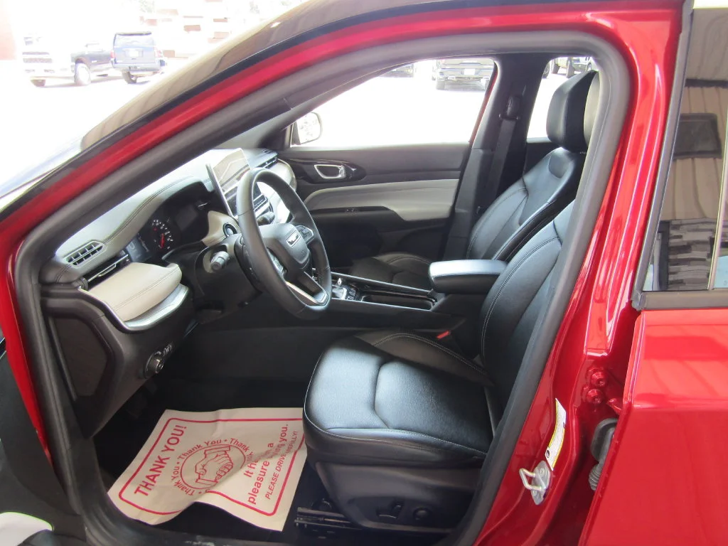 Used 2025 Red Jeep Limited image 22