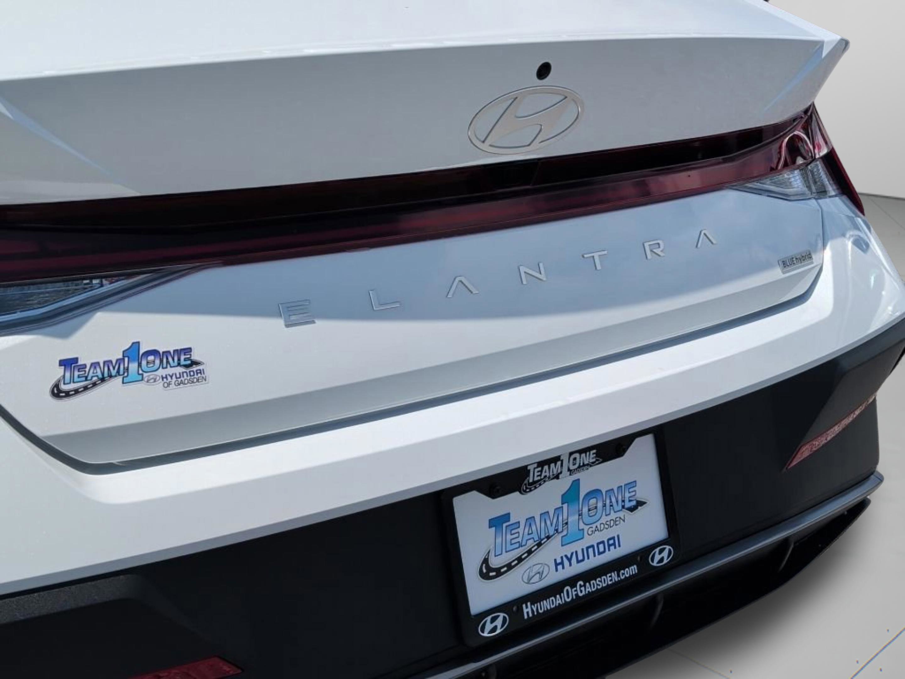 New 2026 Serenity White Hyundai Blue image 43