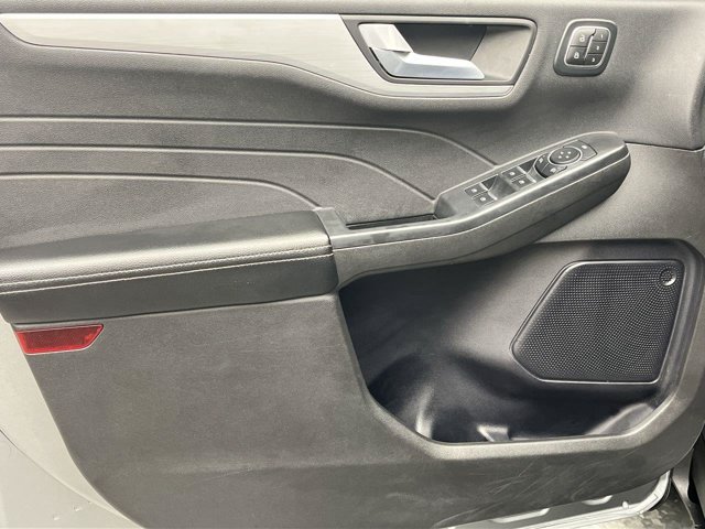 Used 2024 Iconic Silver Ford Platinum image 7