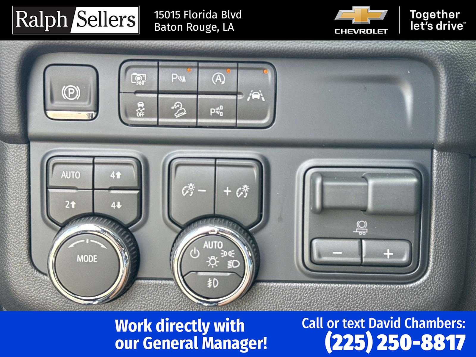 2026 Chevrolet Suburban Premier - Photo 15