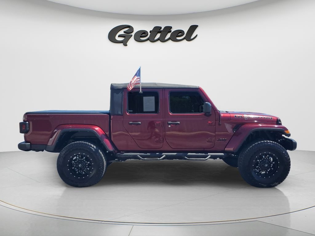 Used 2021  Jeep Sport image 4