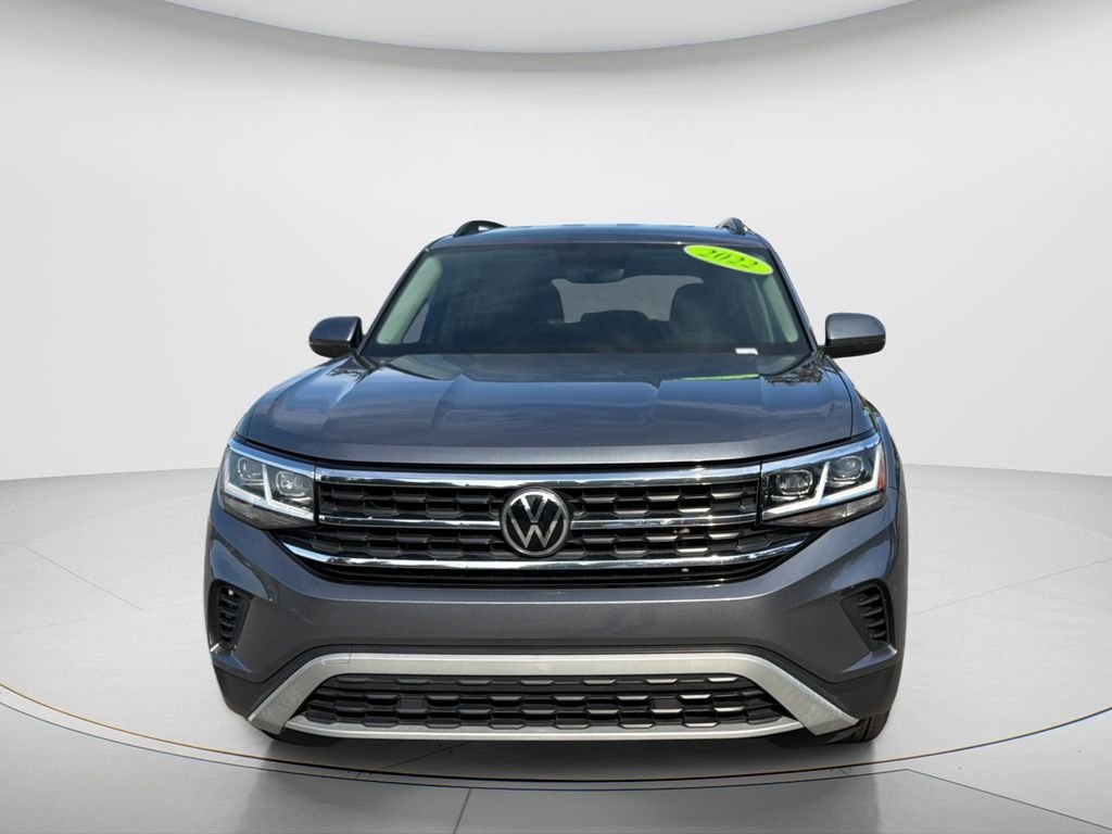 Used 2022 Gray Volkswagen 2.0T SE image 8