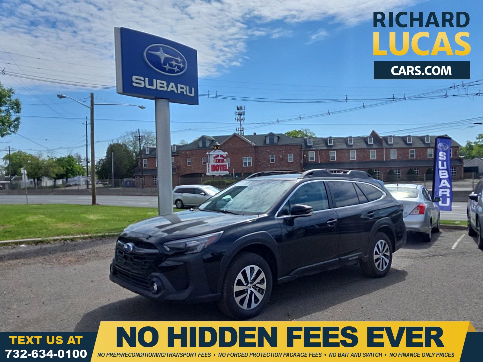2025 Subaru Outback Premium's photo