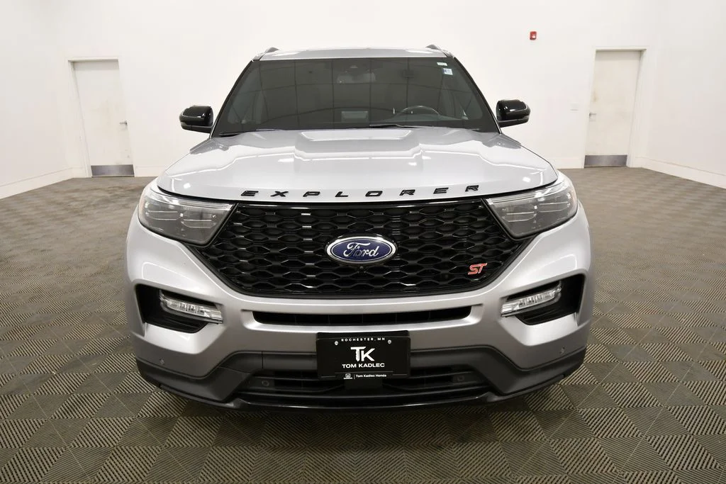Used 2023 Silver Ford ST image 11