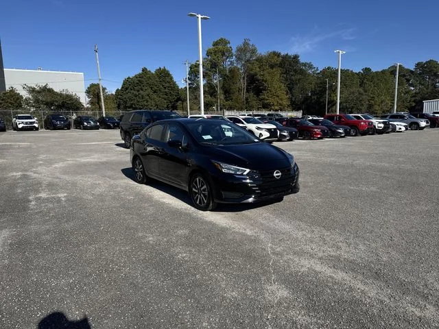 Used 2025 Black Nissan 1.6 SV image 3