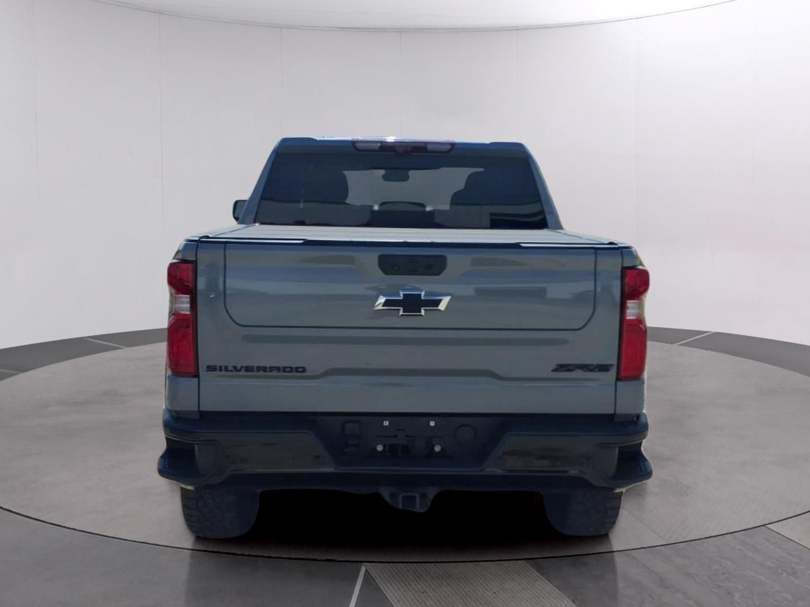 Used 2024 Slate Gray Metallic Chevrolet ZR2 image 4