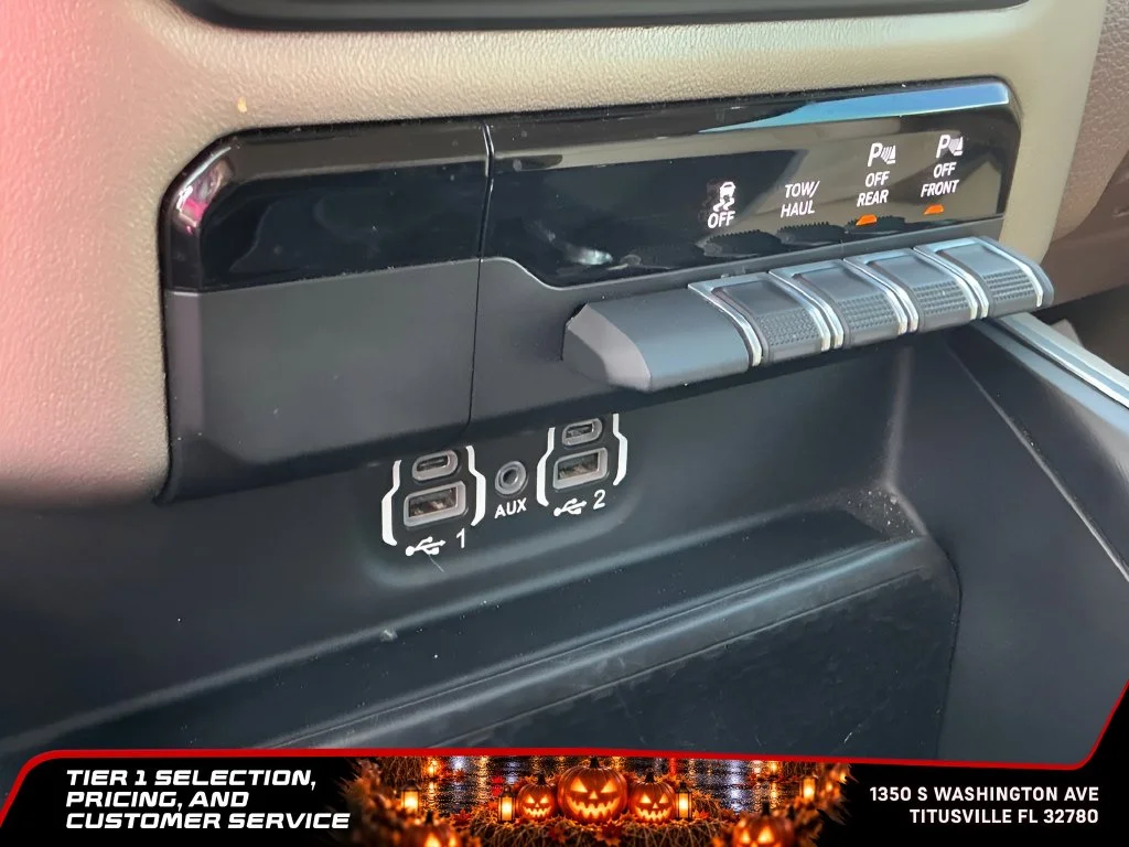 Used 2021 White Ram Laramie image 37