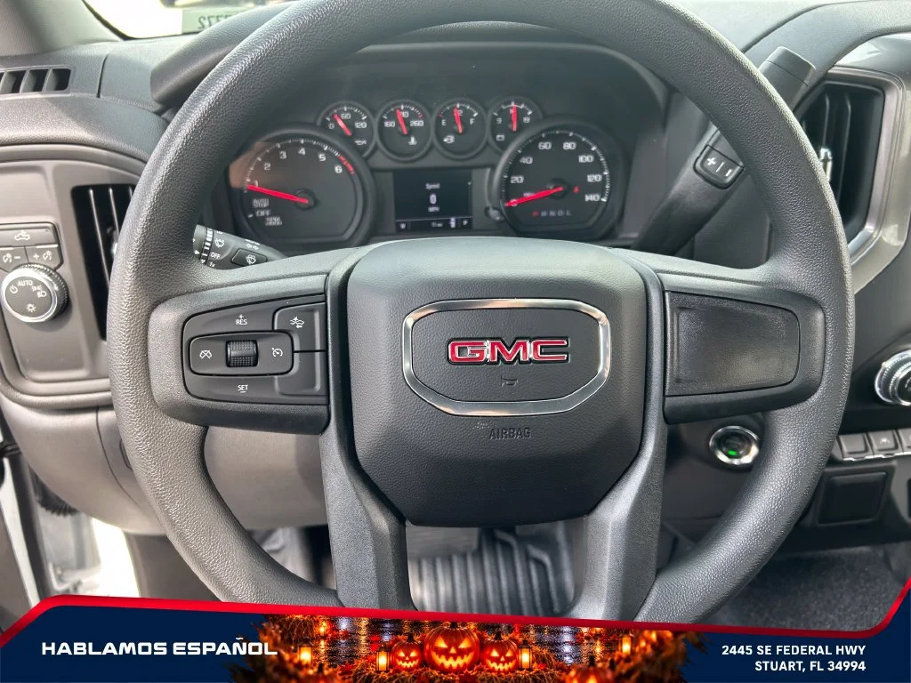 New 2026 Summit White GMC Pro image 18