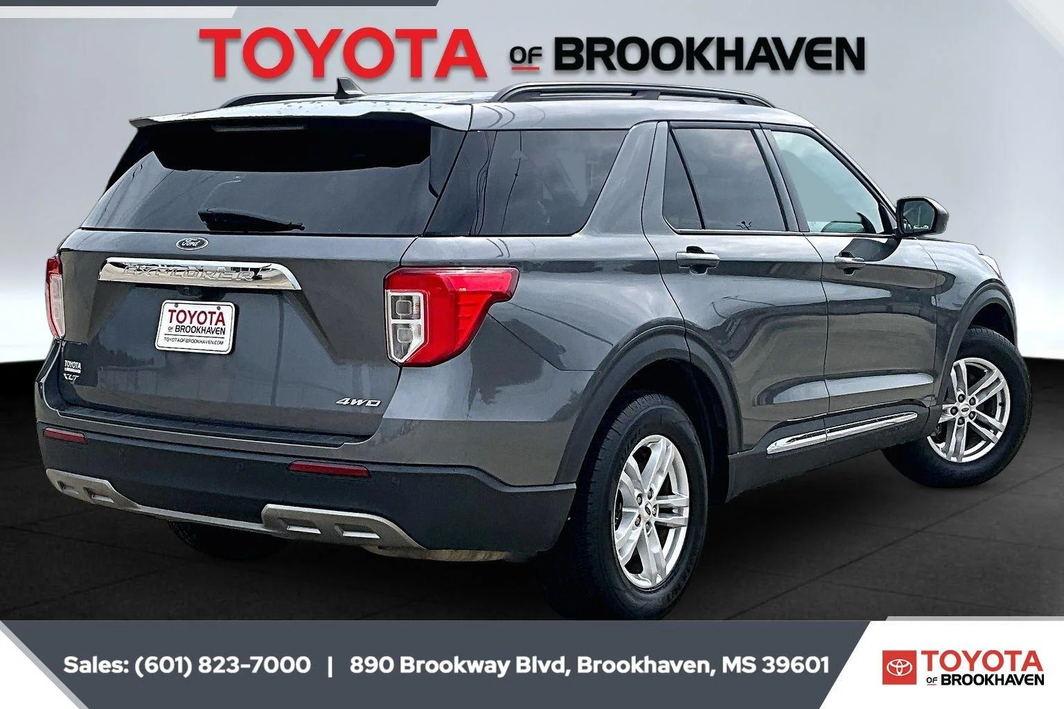 Used 2023 Carbonized Gray Ford XLT image 11