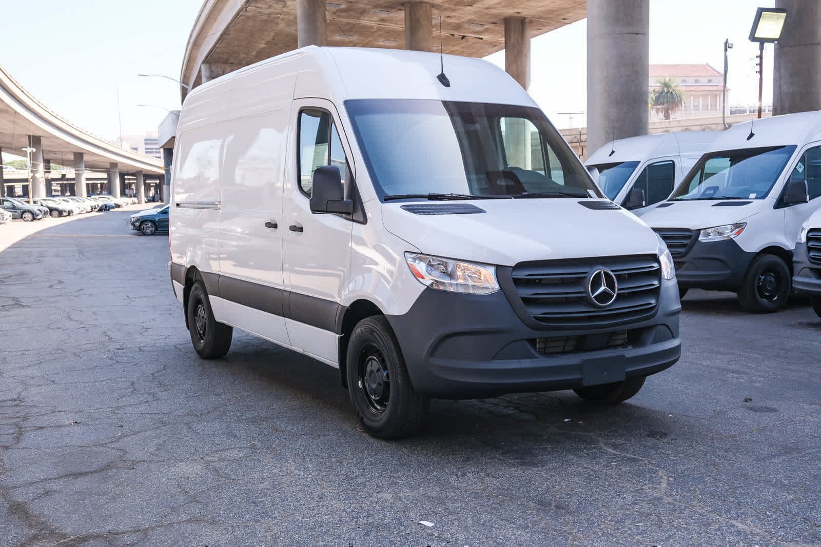 New 2025 Arctic+White Mercedes-Benz Cargo 144 WB  RWD 2.0L 4-Cylinder image 3