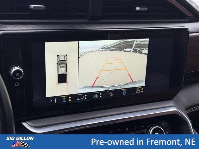 Used 2023 White Frost Tricoat GMC Denali Ultimate image 13