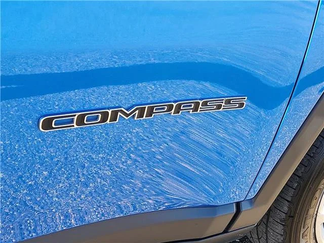 Used 2024 Blue Jeep Latitude 4x4 image 8