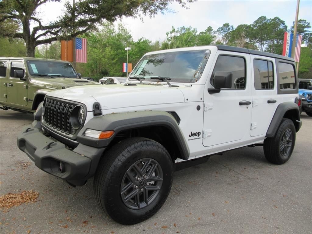 New 2026 Bright White Clear-Coat Exterior Paint Jeep Sport S image 3