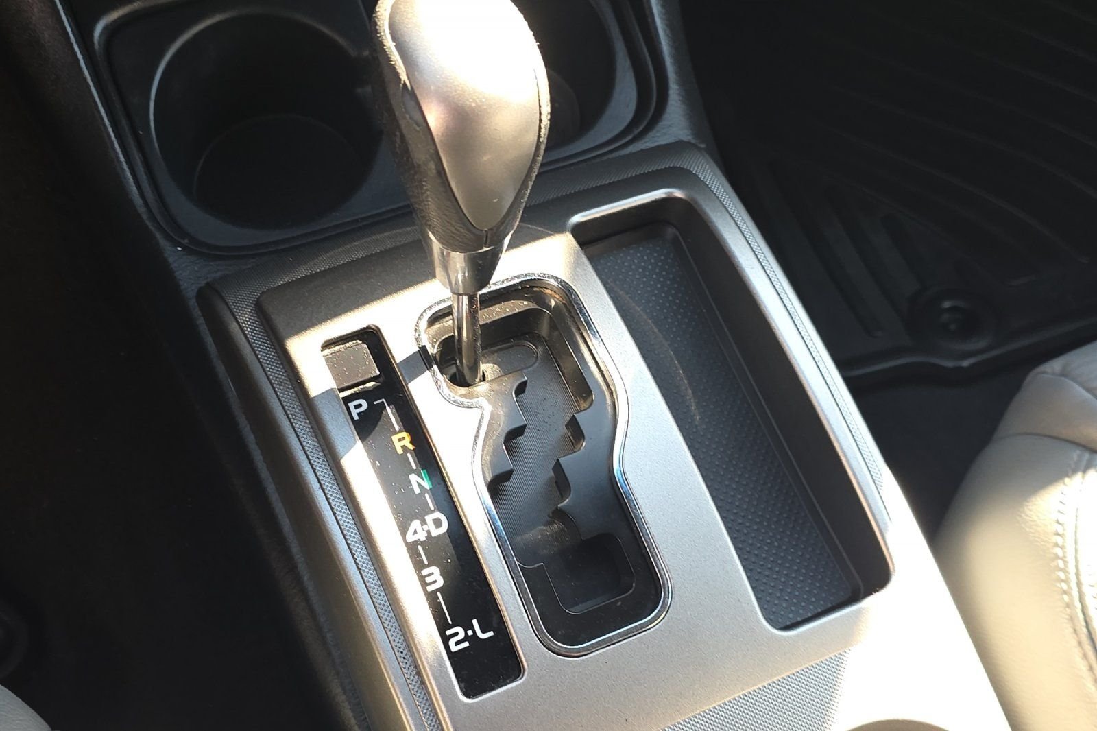 Used 2013 Black Toyota Base image 20