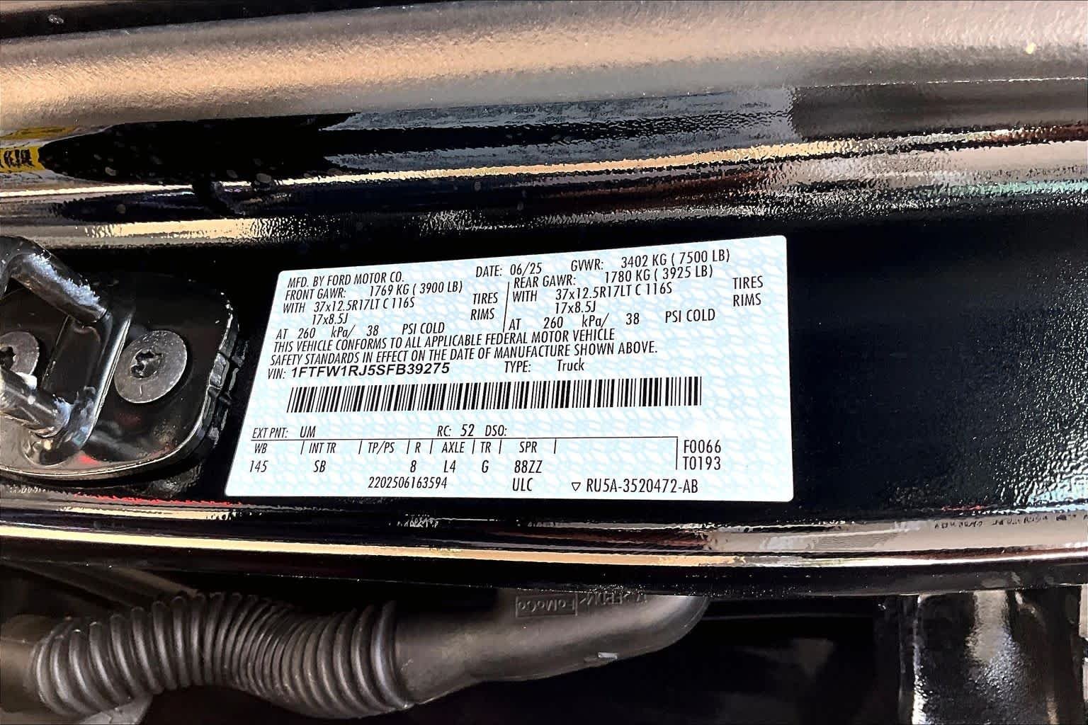 Used 2025 Agate Black Metallic Ford Raptor image 34