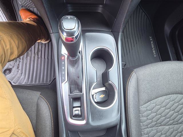 Used 2019 CAJUN RED TINTCOAT Chevrolet LT image 27