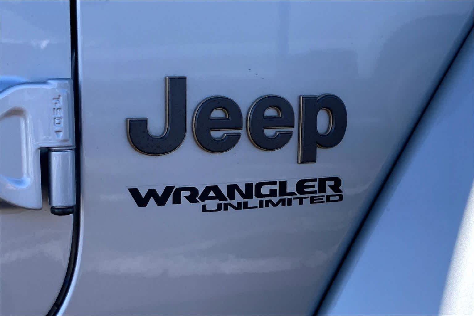 2022 Jeep Wrangler Unlimited Rubicon 392 - Photo 9