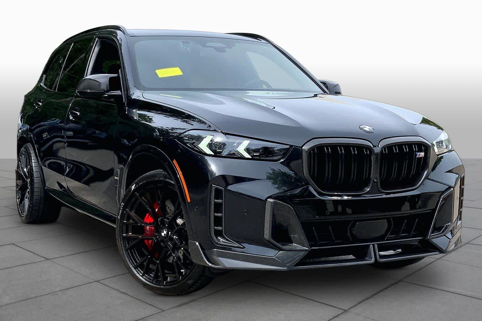 Used 2025 Black Sapphire Metallic BMW M60i image 3