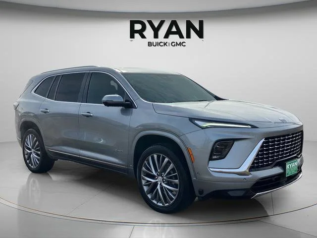 2026 Buick Enclave Avenir AWD's photo