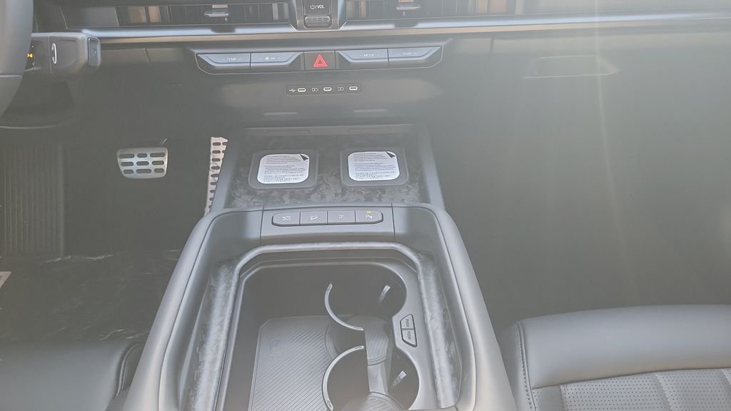 2027 Kia Telluride X-Pro SX Prestige - Photo 18