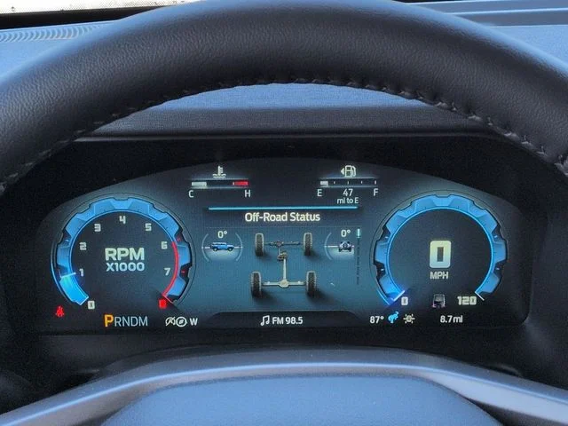 New 2026 Avalanche Gray Ford Outer Banks® image 26