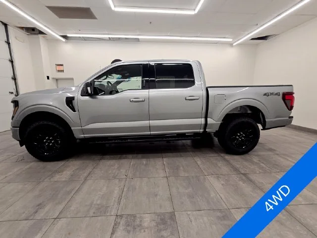 New 2026 Iconic Silver Metallic Ford XLT image 2