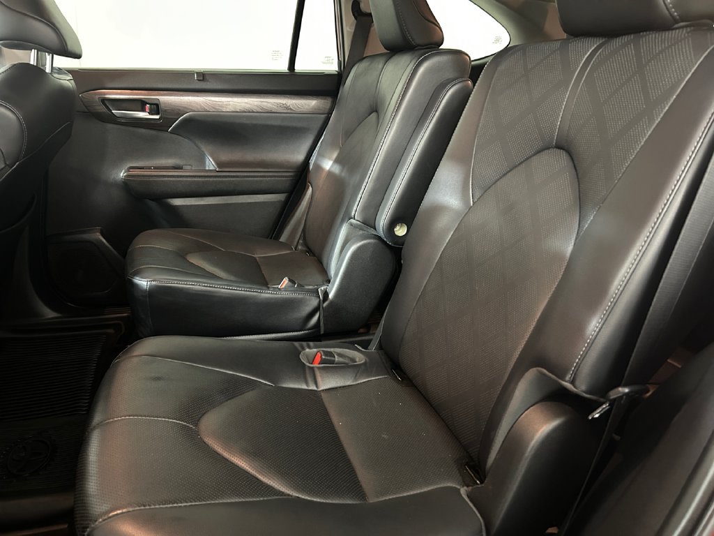 Used 2023 Red Toyota Platinum image 19