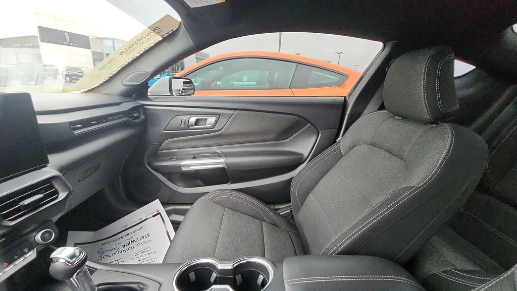 Used 2024 White Ford EcoBoost image 11