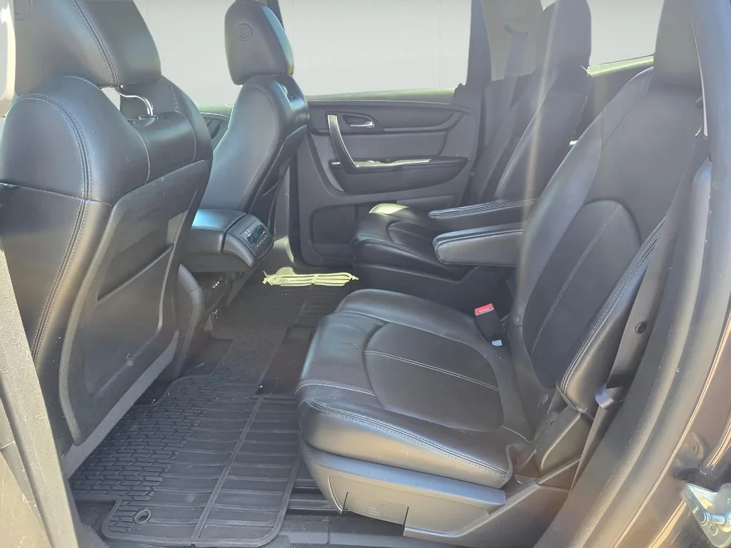 Used 2014 Tungsten Metallic Chevrolet LT image 11