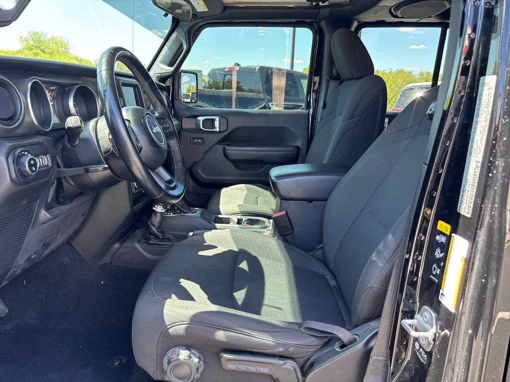 Used 2022 Black Jeep Willys image 11