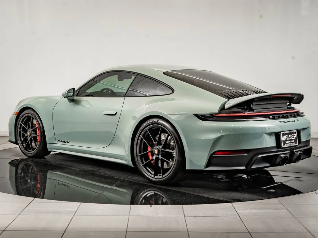 Used 2025 Shade Green Metallic Porsche Carrera GTS image 3