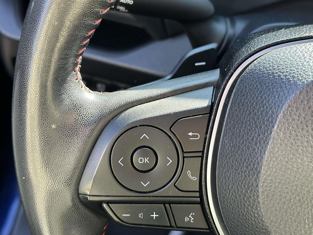2023 Toyota RAV4 XSE - Photo 22
