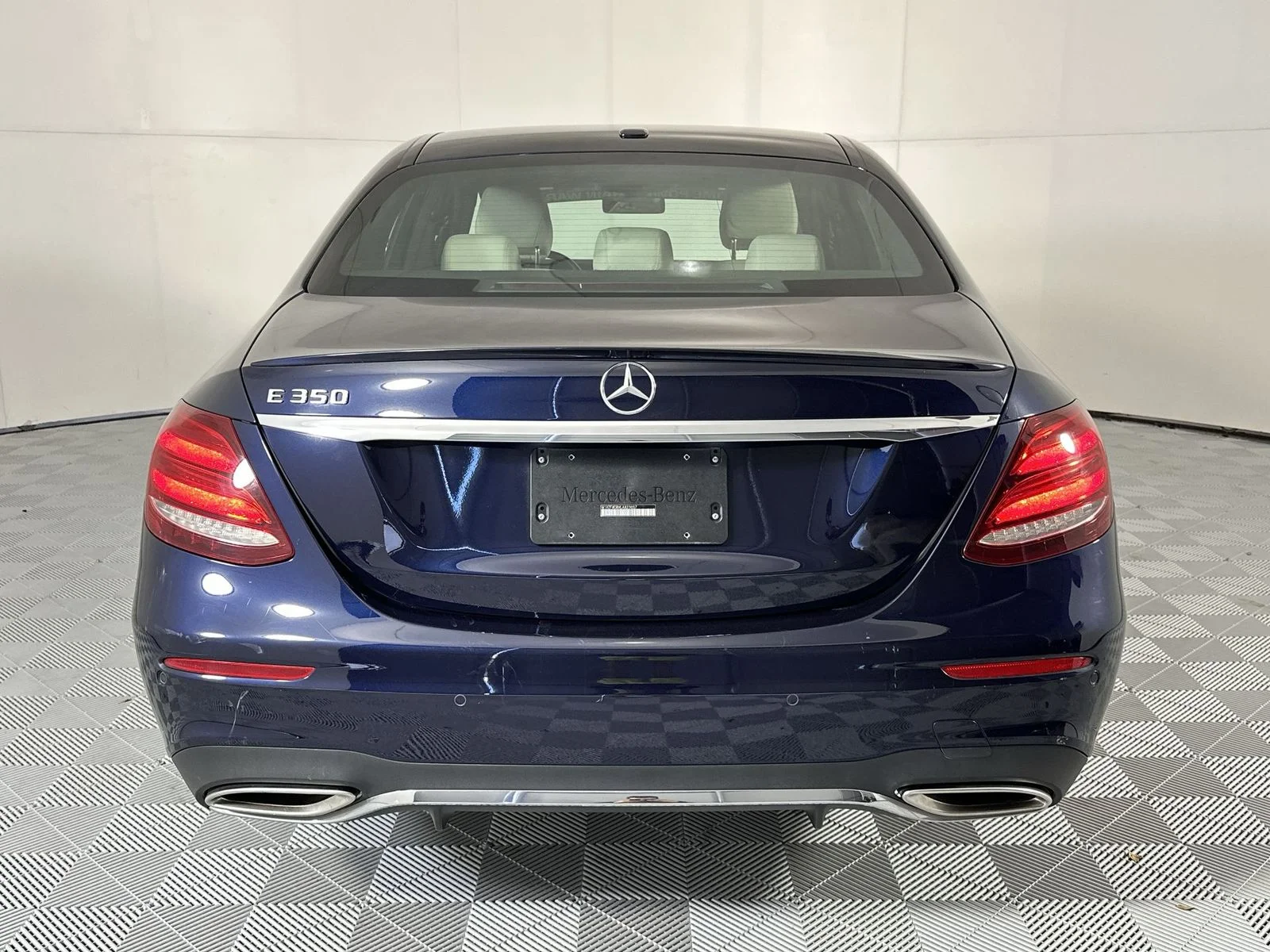 Used 2020 Blue Mercedes-Benz E 350 image 7
