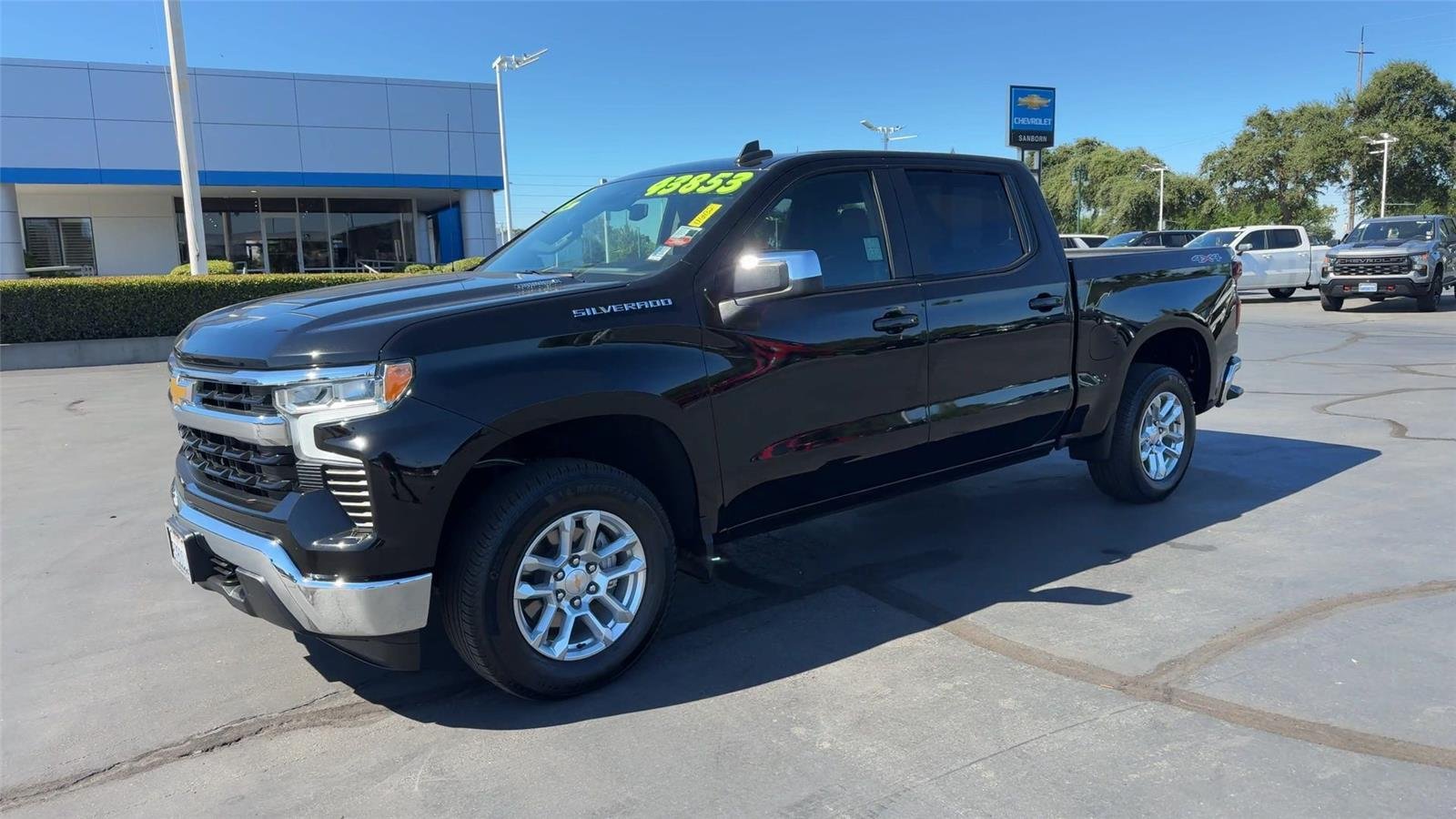 2025 Chevrolet Silverado 1500 LT - Photo 7