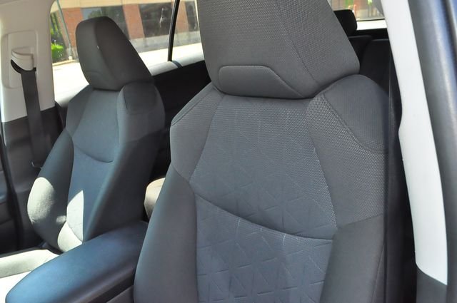 Used 2025 Silver Toyota XLE image 10