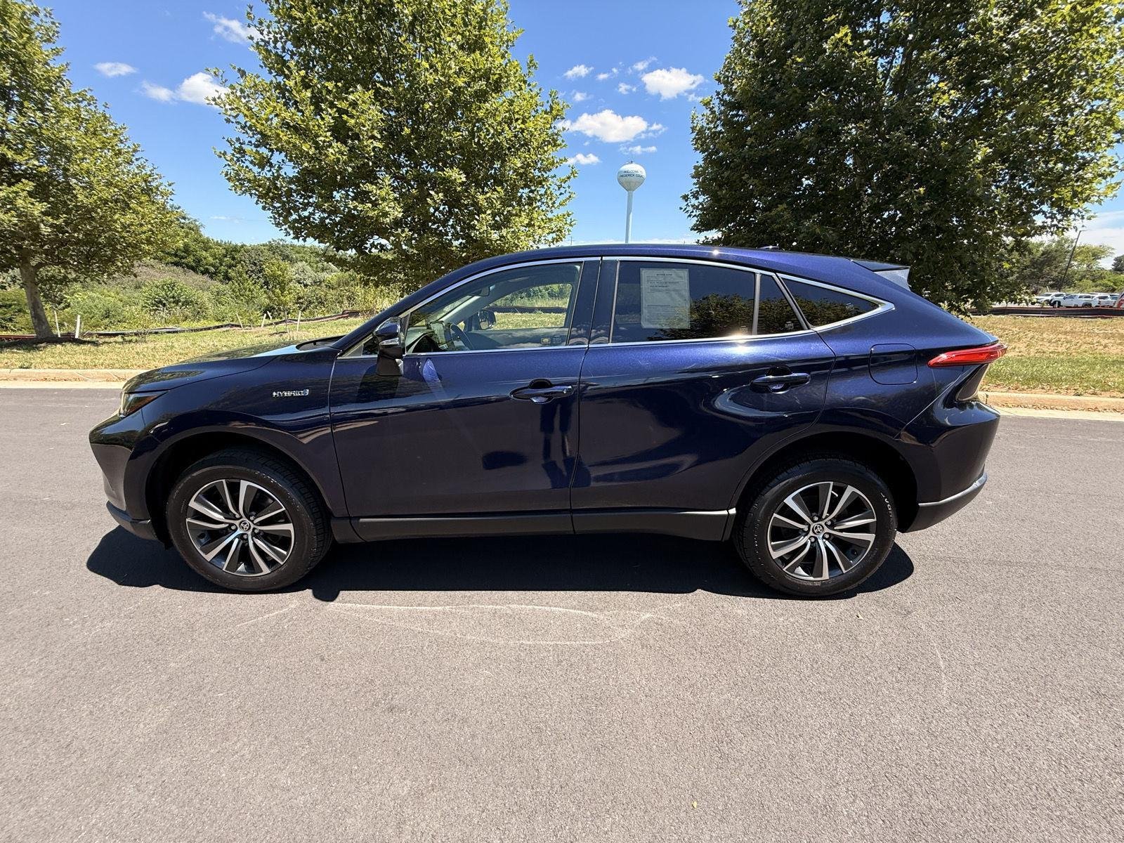 Used 2021 Blueprint Toyota LE image 7