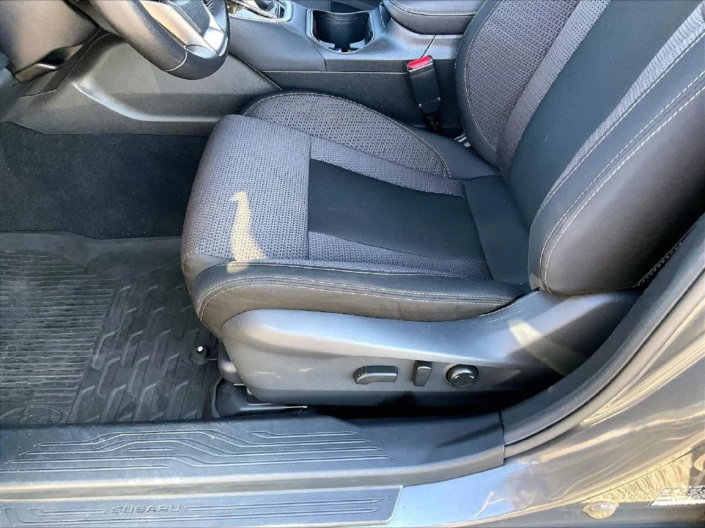 Used 2025 Magnetite Gray Metallic Subaru Premium image 32
