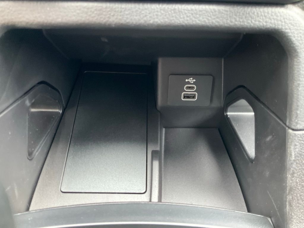 Used 2025 Oxford White Ford XL image 9