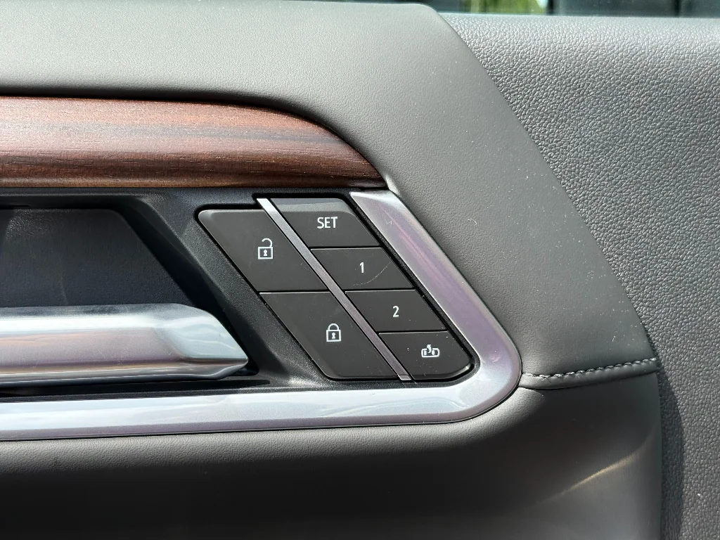 2026 GMC Sierra 2500HD Denali Ultimate - Photo 23