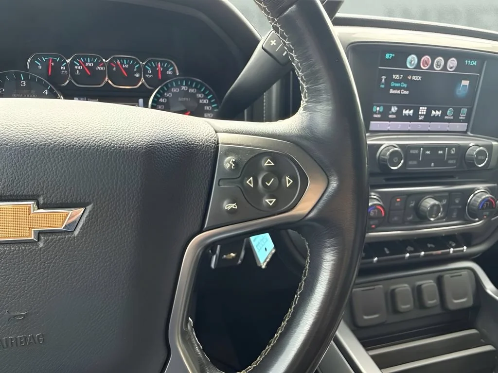 Used 2018 SUMMIT WHITE Chevrolet LTZ image 16
