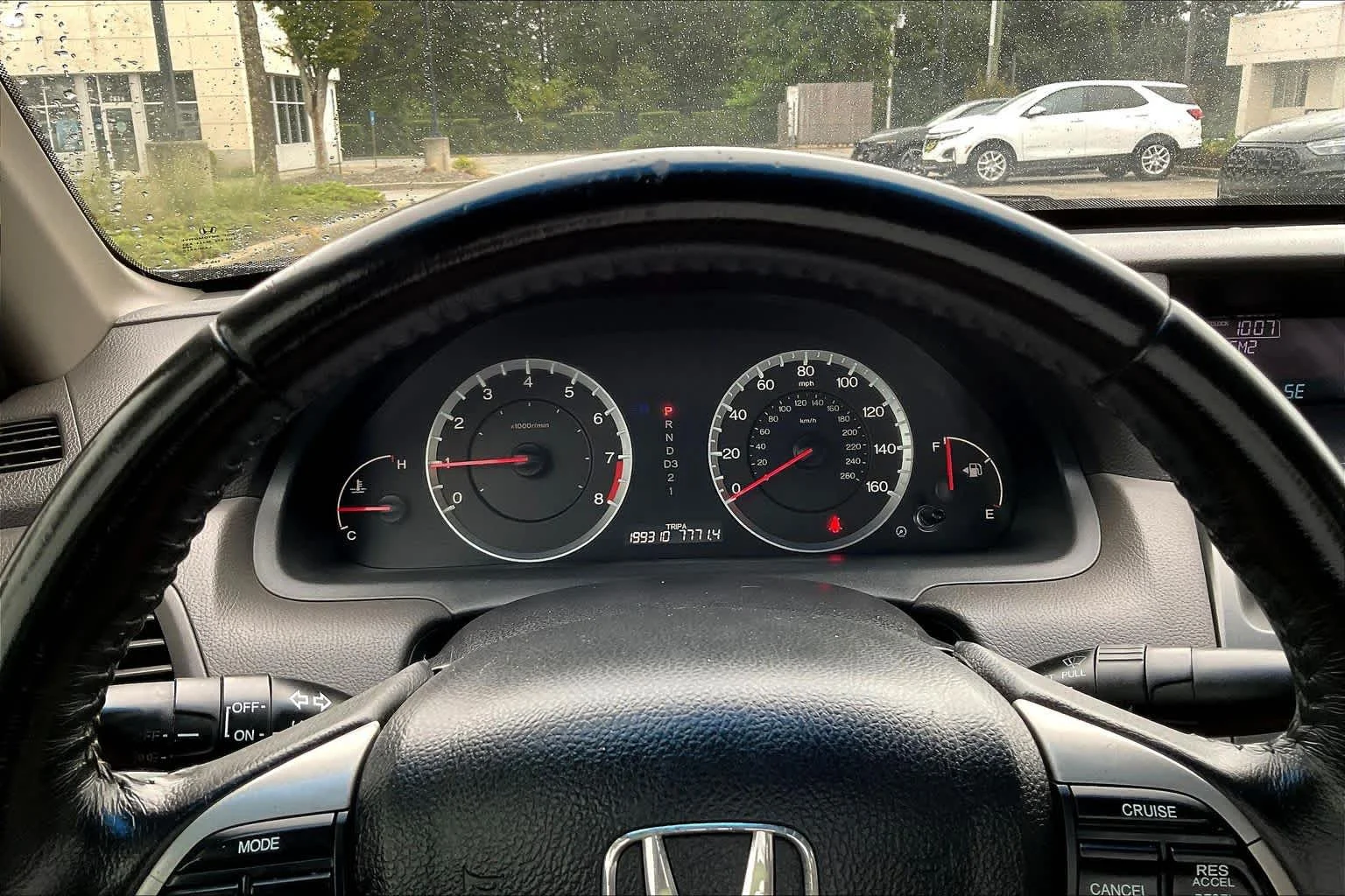 Used 2009 Polished Metal Metallic Honda EX-L image 25
