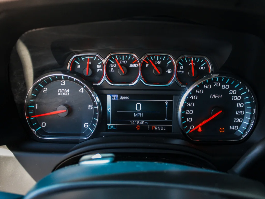 Used 2018 Silver Chevrolet  image 16